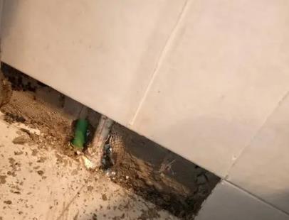 阿合奇楼顶漏水维修公司分享下修复水管漏水的几种小方法